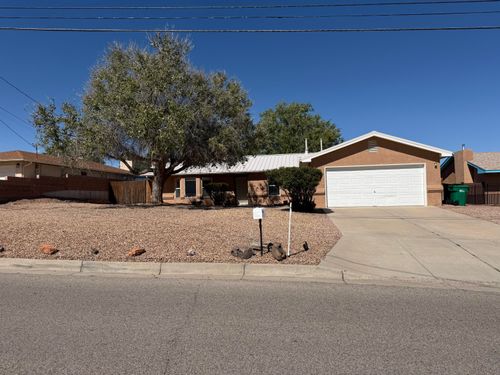 3325 21st Ave Se, Rio Rancho, NM, 87124-1609 | Card Image