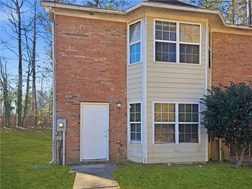 5539 Pineridge Ct, Forest Park, GA, 30297-6621 | Card Image