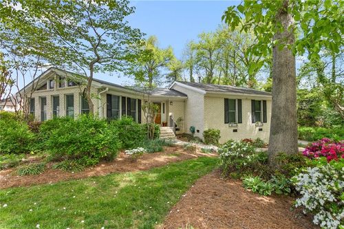 313 Westridge Dr, Burlington, NC, 27215-8117 | Card Image