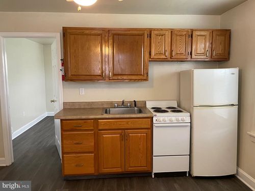 apt-a3-4341 Carlisle Pike, CAMP HILL, PA, 17011-4129 | Card Image