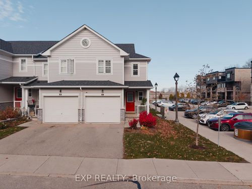 1989 Ottawa St S, Kitchener, ON, N2E0G7 | Card Image