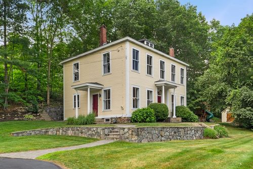 11 Clark Rd, Andover, MA, 01810-5613 | Card Image