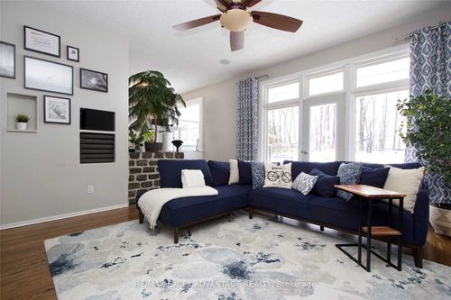 main-406 Jane Ave, Oshawa, ON, L1J3L4 | Card Image
