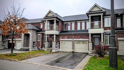 10 Moore'S Crt, Markham, ON, L6B0V6 | Card Image