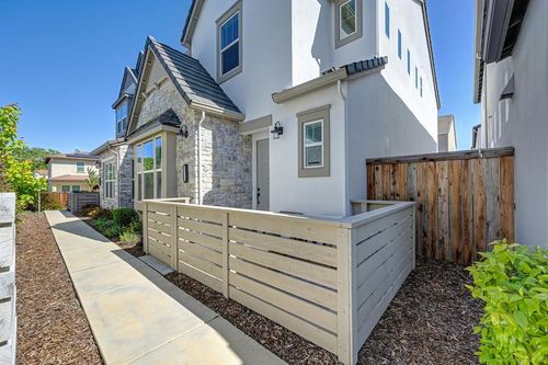 2370 Macanudo Walk Avenue, Sacramento, CA, 95818 | Card Image