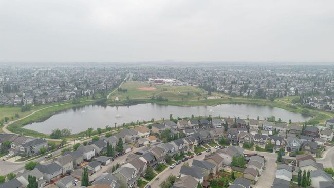 60 Brightoncrest Rise Se, House other with 3 bedrooms, 4 bathrooms and 4 parking in Calgary AB | Image 42