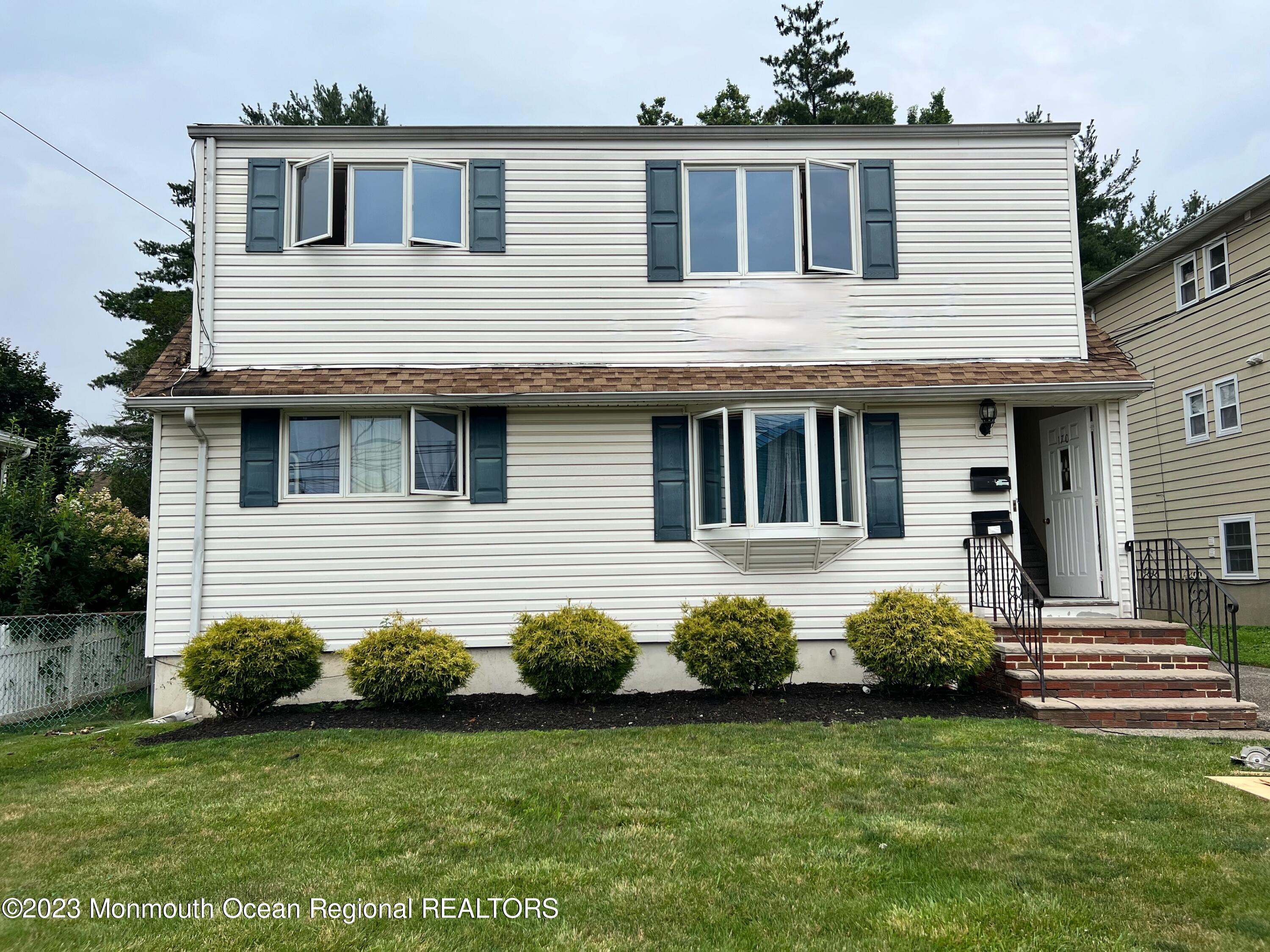 2nd floor 170 Sargeant Avenue, Sold in Clifton Zoocasa