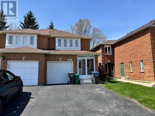 upper-3843 Densbury Dr, Mississauga, ON, L5N6Z3 | Card Image