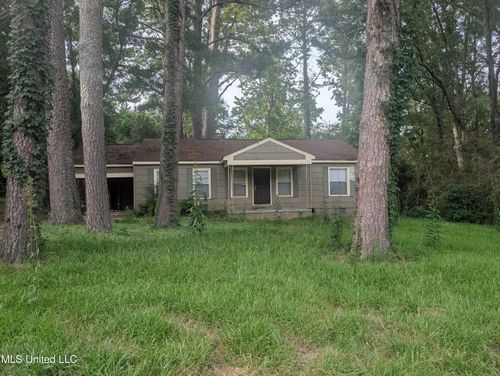 350 Dona Ave, Jackson, MS, 39212-4815 | Card Image