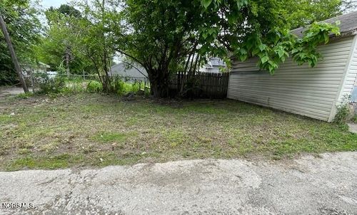 644 Plymouth St, Toledo, OH, 43605-2733 | Card Image