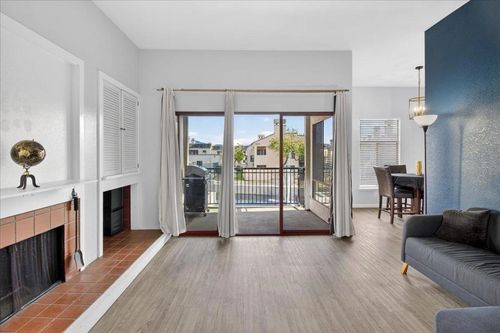 unit-f-2400 N Main St, Salinas, CA, 93906-1567 | Card Image