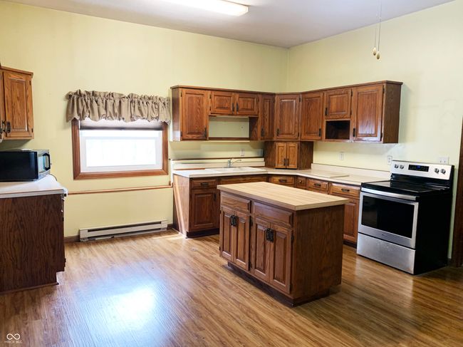 2986 N Coloma Rd, House other with 4 bedrooms, 3 bathrooms and null parking in Bloomingdale IN | Image 5
