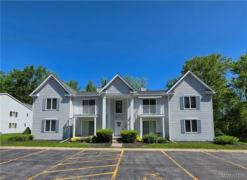 151 Chestnut St, Wilson, NY, 14172-9662 | Card Image