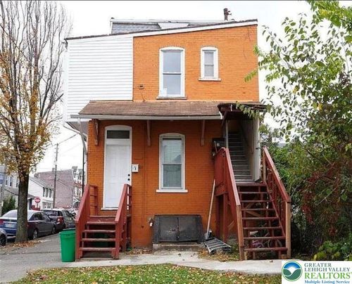 2-201 Ridge Avenue, Allentown City, PA, 18102 | Card Image