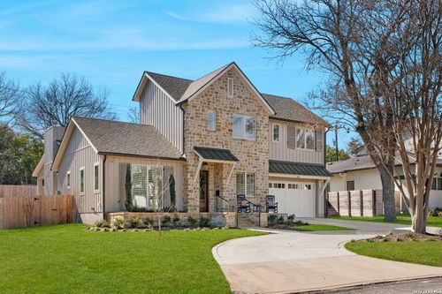 808 Canterbury Hill St, Terrell Hills, TX, 78209-6039 | Card Image