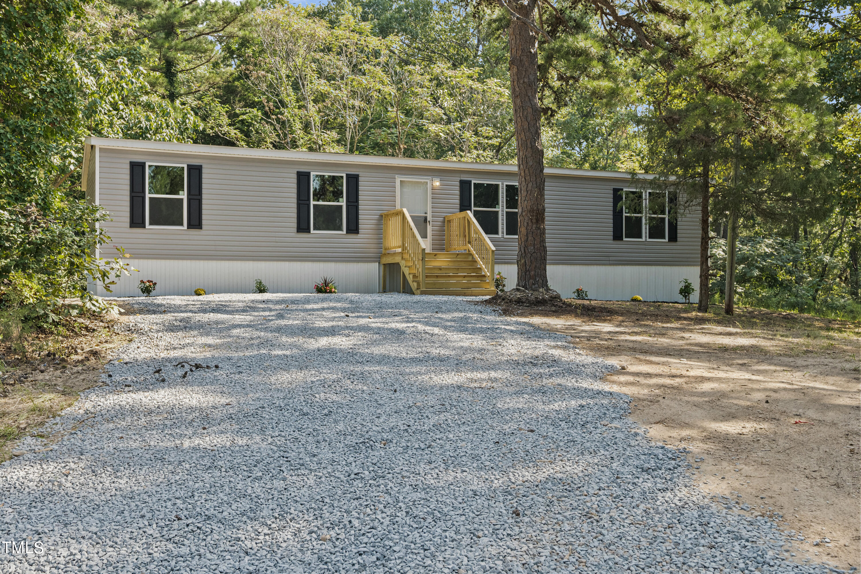 Tillman Rd, Sanford, NC 27330