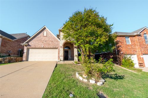 1067 Valley Vista Dr, Irving, TX, 75063-4305 | Card Image