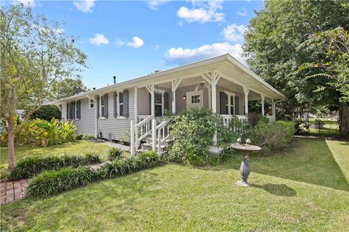 201 2nd St, Madisonville, LA, 70447-9368 | Card Image