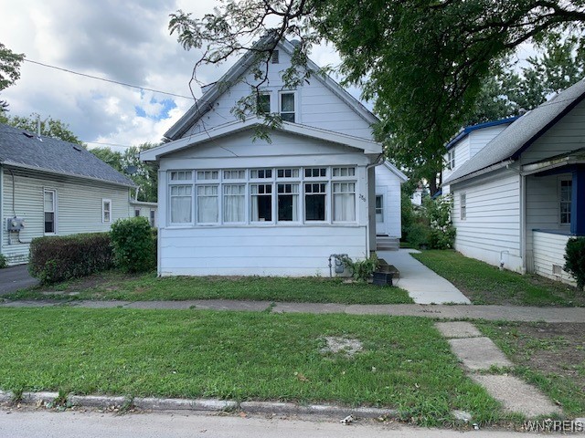 Fletcher St, Tonawanda, NY 14150
