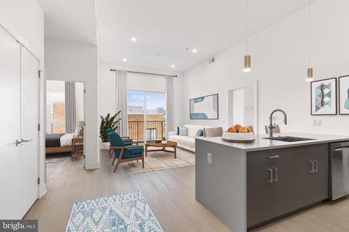 ph2-1731 Tilghman St, PHILADELPHIA, PA, 19122-3113 | Card Image