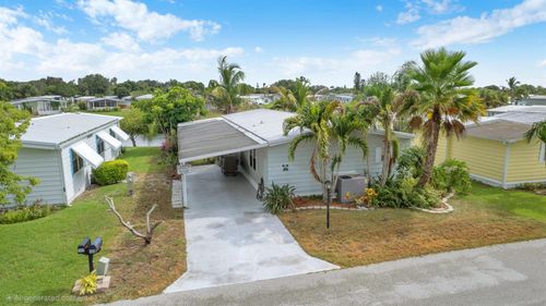 360 Ne Jade Circle, Jensen Beach, FL, 34957 | Card Image