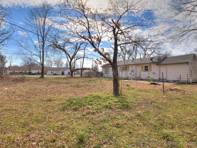 102 N Hayden St, House other with 3 bedrooms, 1 bathrooms and null parking in Chouteau OK | Image 21