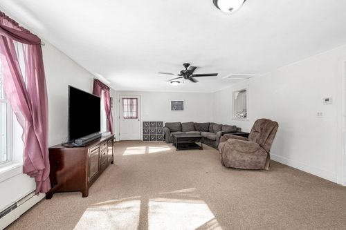 54 Hampstead Rd, Sandown, NH, 03873-2413 | Card Image