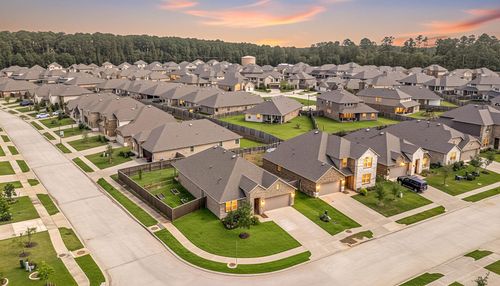 907 Youth Water Rd, Montgomery, TX, 77316-2861 | Card Image