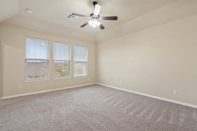 Upstairs living area 1. | Image 20