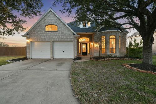 3918 Austin Lake Ct, Pearland, TX, 77581-4789 | Card Image