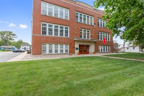 104-311 S Court St, Crown Point, IN, 46307 | Card Image