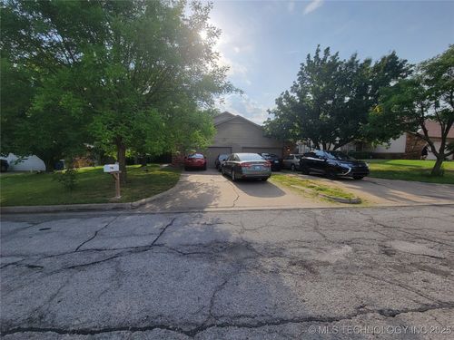 6760 S 78th East Avenue, Tulsa, OK, 74133 | Card Image