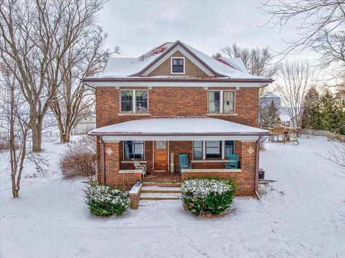 W1361 Decatur Road, Decatur, WI, 53520 | Card Image