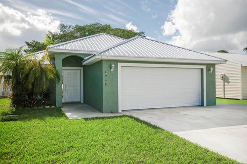 4948 Se 42nd St, Okeechobee, FL, 34974-1156 | Card Image