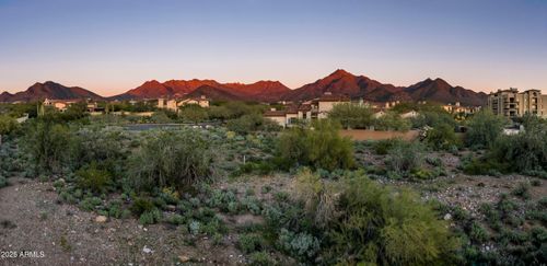 3220-10025 E Siesta Ln, Scottsdale, AZ, 85255-7181 | Card Image