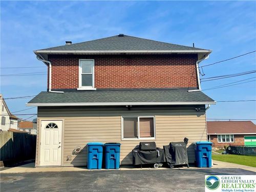 2396 Washington Ave, NORTHAMPTON, PA, 18067-1142 | Card Image