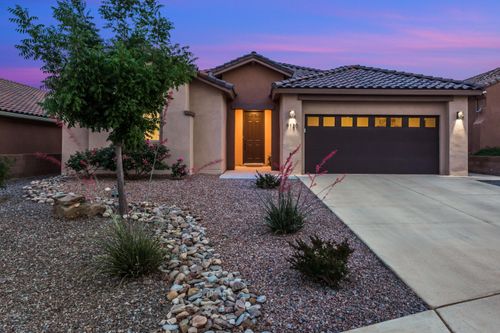 9120 Vista Bosquejo Road Nw, Albuquerque, NM, 87120 | Card Image