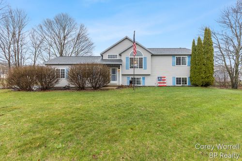 2849 Bark Ct, Cedar Springs, MI, 49319-8145 | Card Image