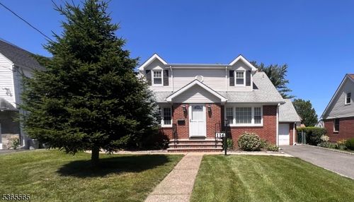 116 Greenlawn Ave, Clifton, NJ, 07013-3223 | Card Image