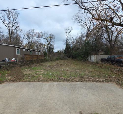 TBD Young St, Willis, TX, 77378 | Card Image