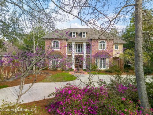 160 Pittman Rd, Ocean Springs, MS, 39564-9739 | Card Image