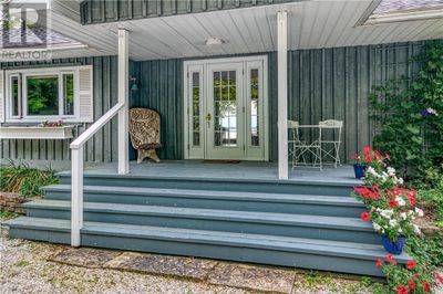 968 Robertson Rd, House other with 2 bedrooms, 1 bathrooms and null parking in Gore Bay ON | Image 3