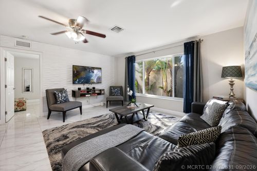 1970 Ne 35th St, Lighthouse Point, FL, 33064-7528 | Card Image