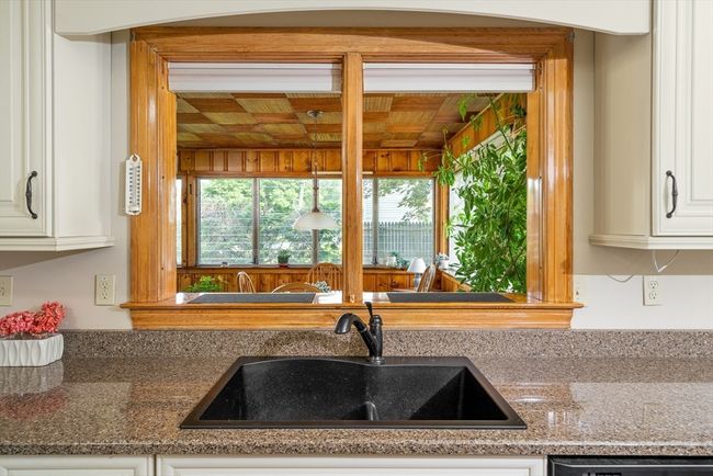 16 Sheldon Ave, House other with 3 bedrooms, 2 bathrooms and 2 parking in Easthampton MA | Image 15