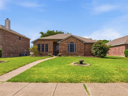 1825 Mason Way, Lancaster, TX, 75134-4158 | Card Image