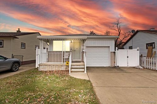 2091 Morris Ave, Lincoln Park, MI, 48146-1301 | Card Image