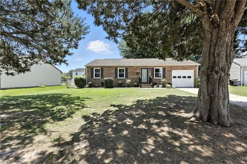 1805 Womble Ct, Hampton, VA, 23663-1235 | Card Image