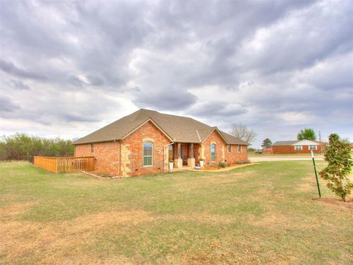 13692 S County Line Rd, Cashion, OK, 73016-1759 | Card Image