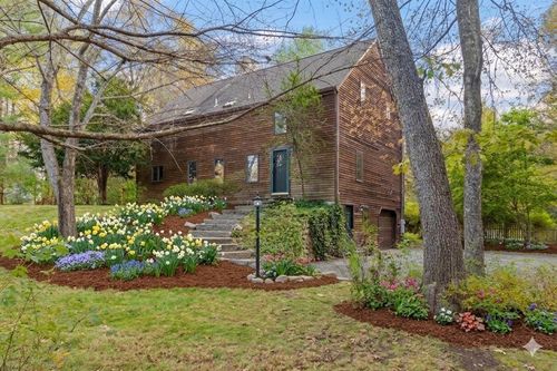 118 Pleasant St, Norwell, MA, 02061-2523 | Card Image