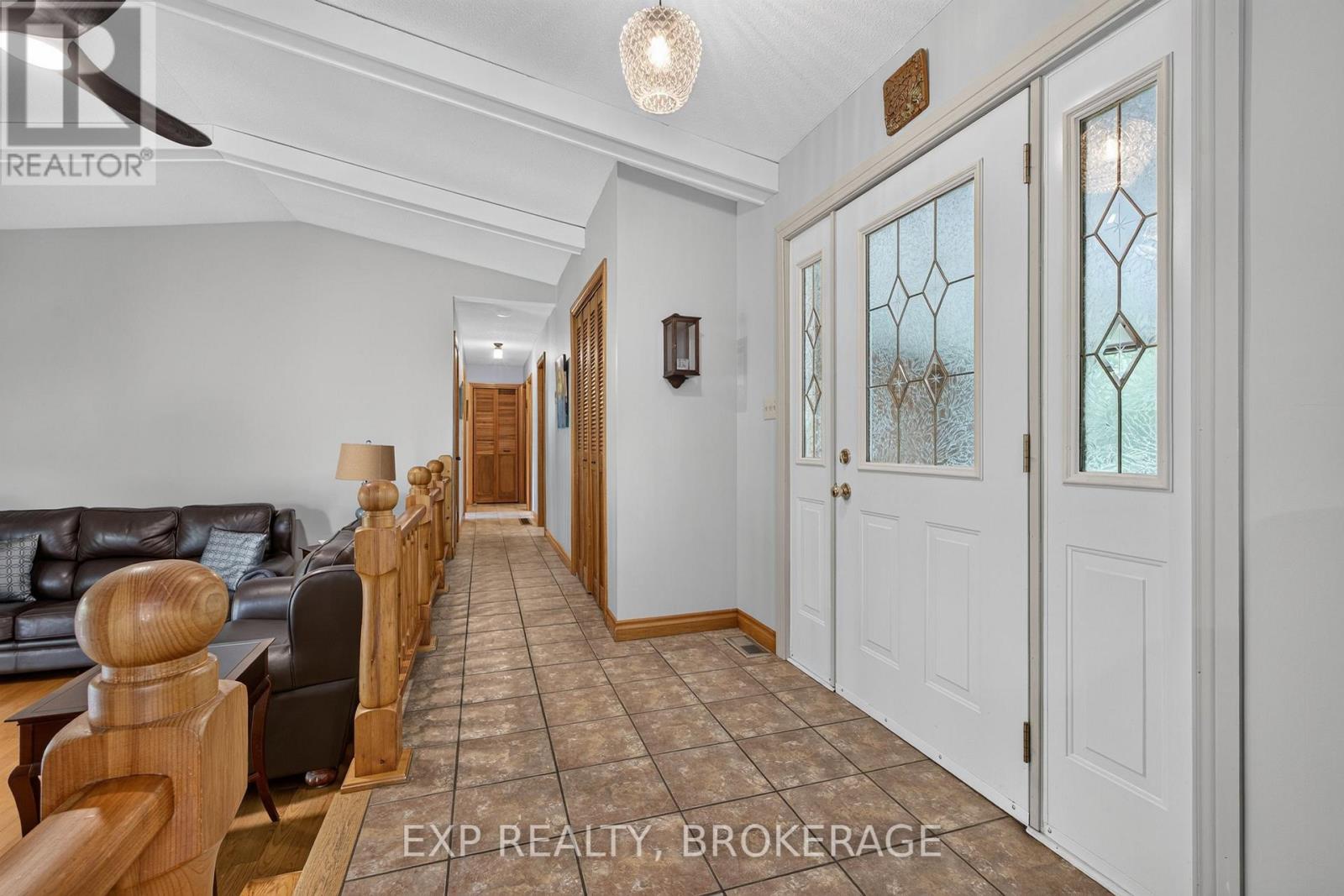 Residential in Stone Mills (Stone Mills) 3